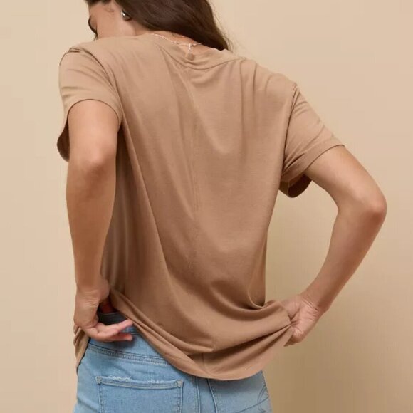 NWT American Eagle Soft & Sexy Oversized Tan V-Neck Tee Shirt - Picture 6 of 7